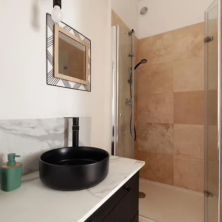 Confort 2min Des Plages Apartment